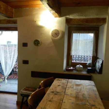 Antica Casa Nel Borgo Di Bracchio