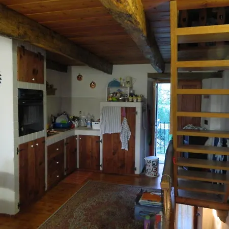 Antica Casa Nel Borgo Di Bracchio شقة ميرجوزو